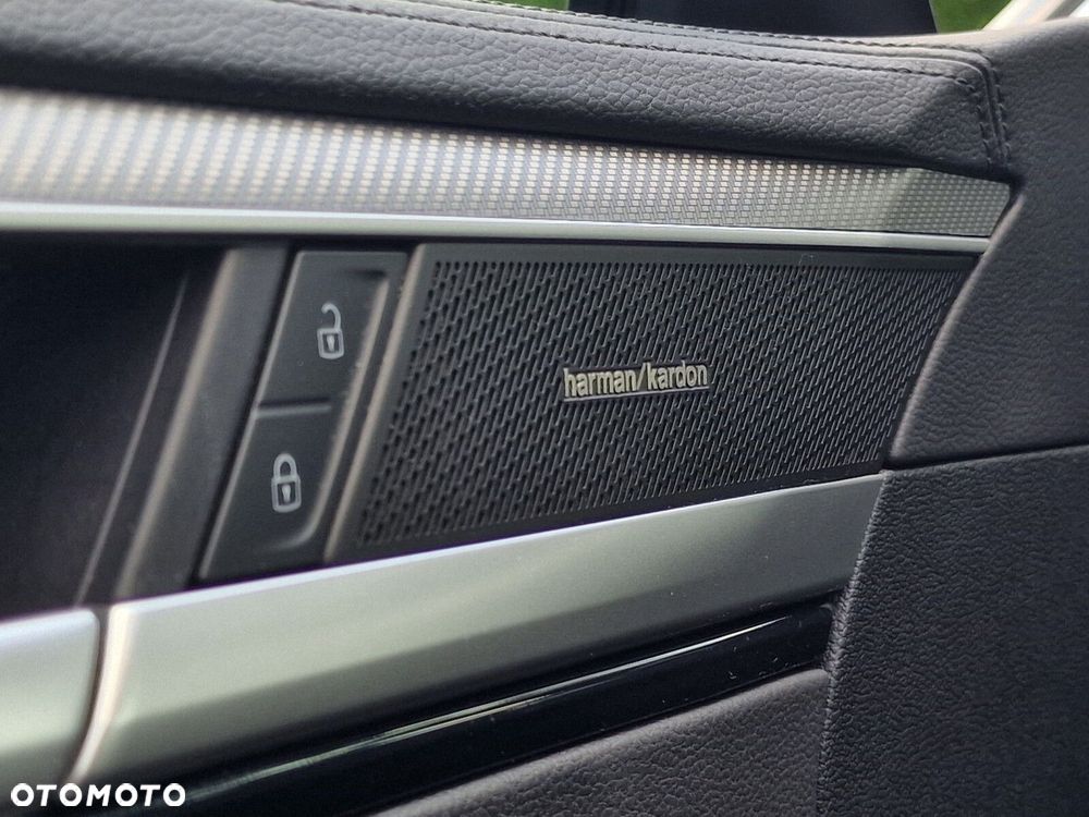 Volkswagen Arteon 2.0 TSI R-Line DSG - 24