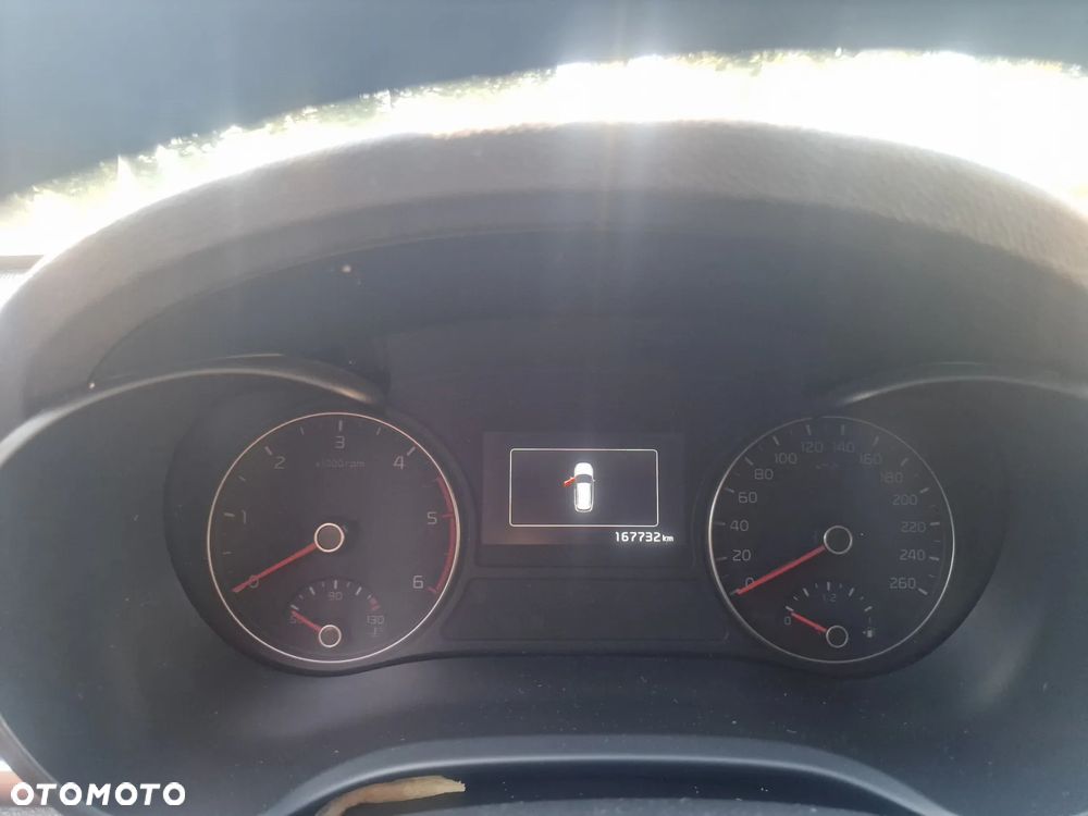 Kia Optima 1.7 CRDI L DCT - 8