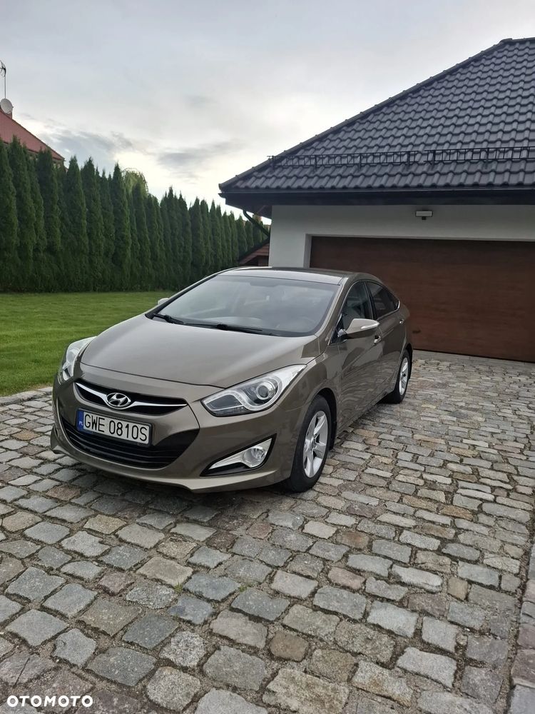 Hyundai i40 1.7 CRDi Comfort + - 2