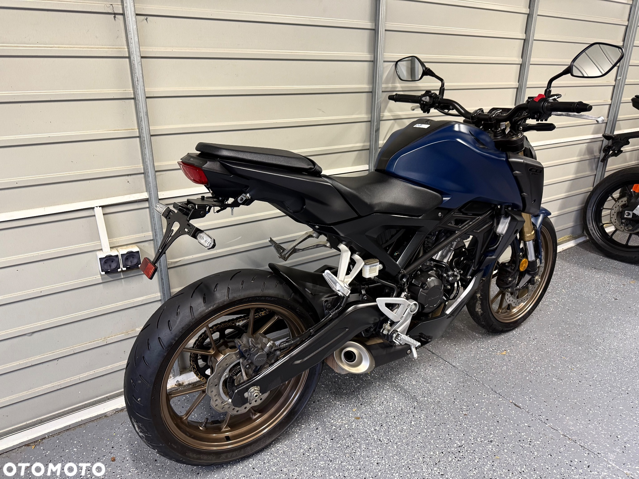 Honda CB - 3