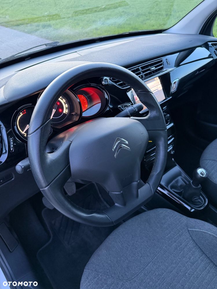 Citroën C3 Pure Tech (VTi) 82 Exclusive - 11