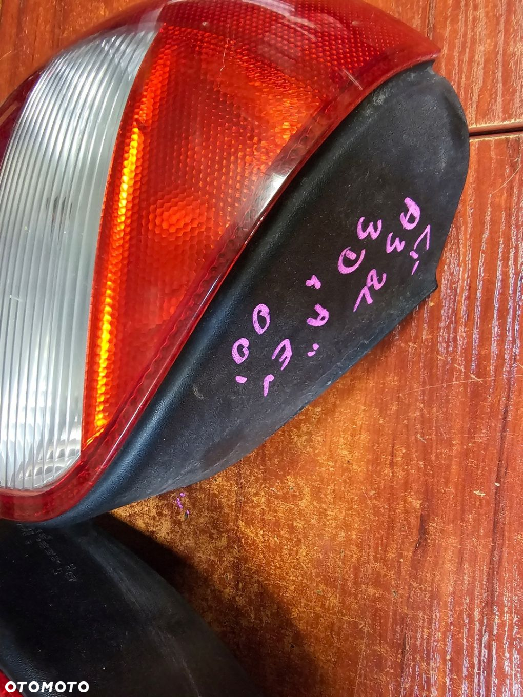 LAMPA LEWY PRAWY TYŁ AUDI A3 8L 3D 00 EU - 3