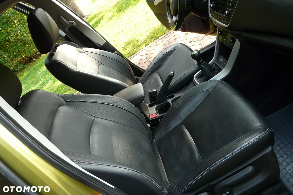 Suzuki SX4 S-Cross 1.6 Comfort - 27