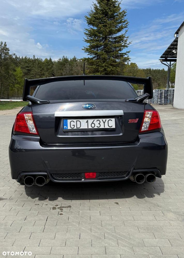 Subaru Impreza STI - 13