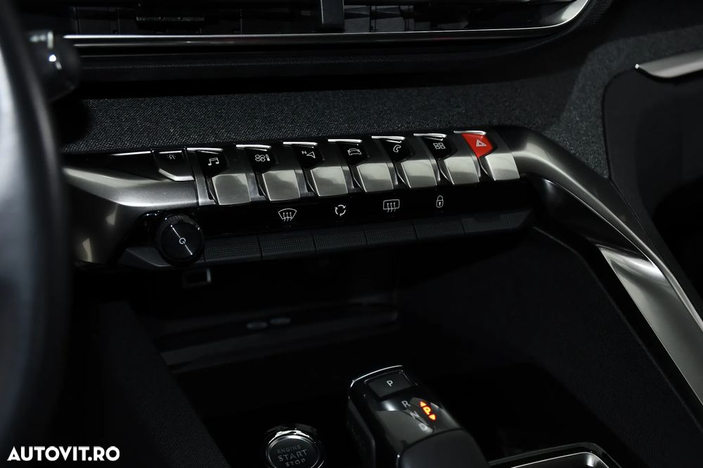 Peugeot 3008 PureTech 130 Stop & Start GPF EAT8 Allure - 27