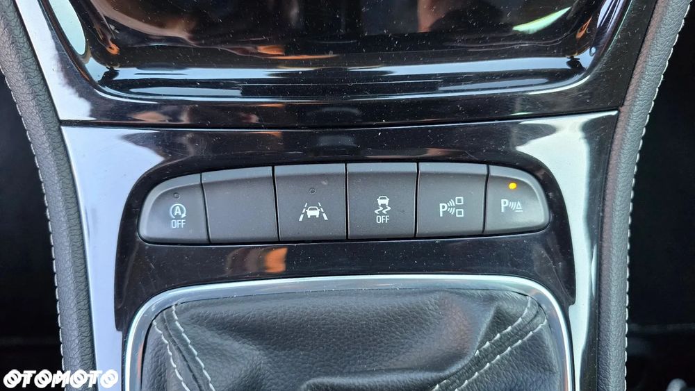 Opel Astra 1.4 Turbo Ultimate - 20