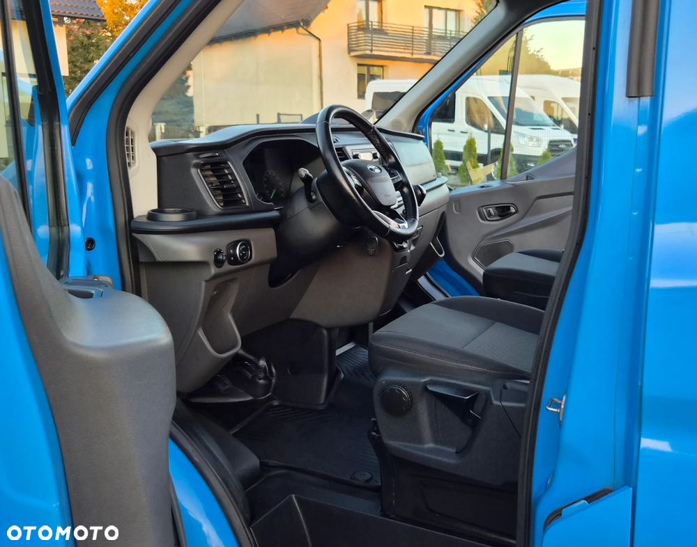 Ford Transit 2.0D L3H2 5 osobowy Brygadówka Webasto - 5