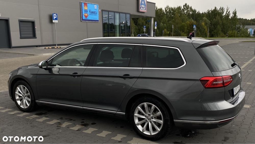 Volkswagen Passat Variant - 4