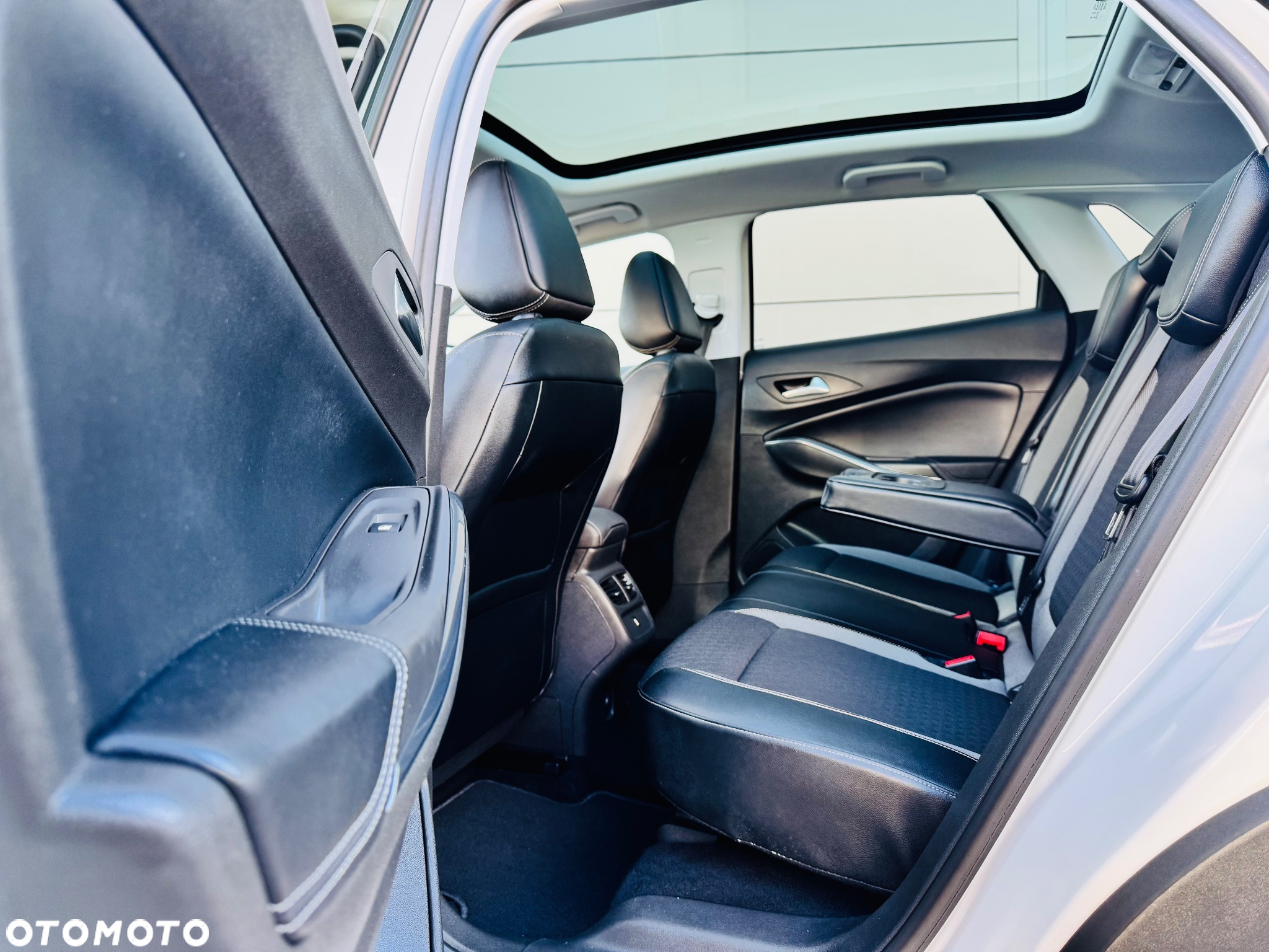 Opel Grandland X 1.6 CDTI Ultimate S&S - 30