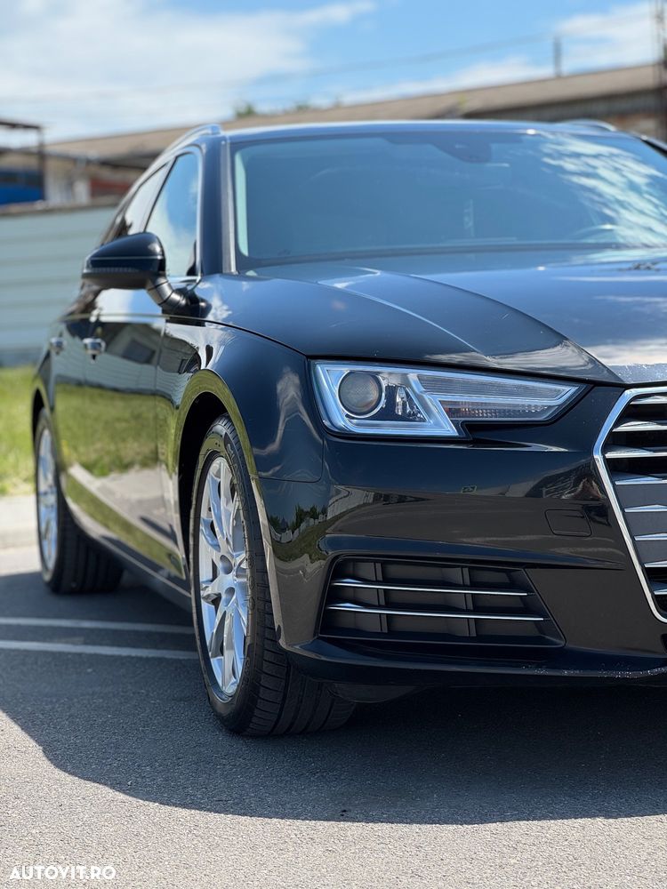 Audi A4 2.0 TDI S tronic - 9