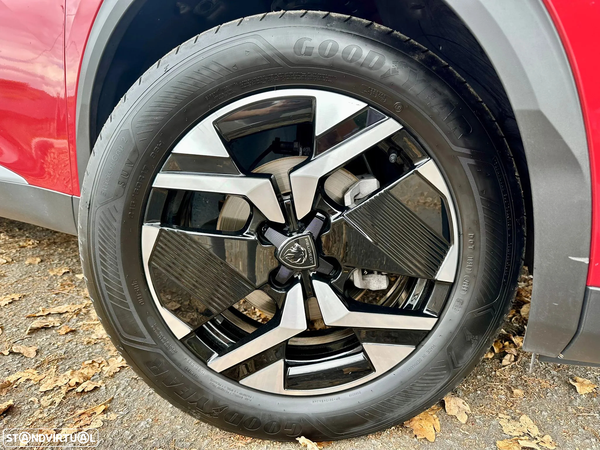 Peugeot 2008 1.2 PureTech GT Pack EAT8 - 3