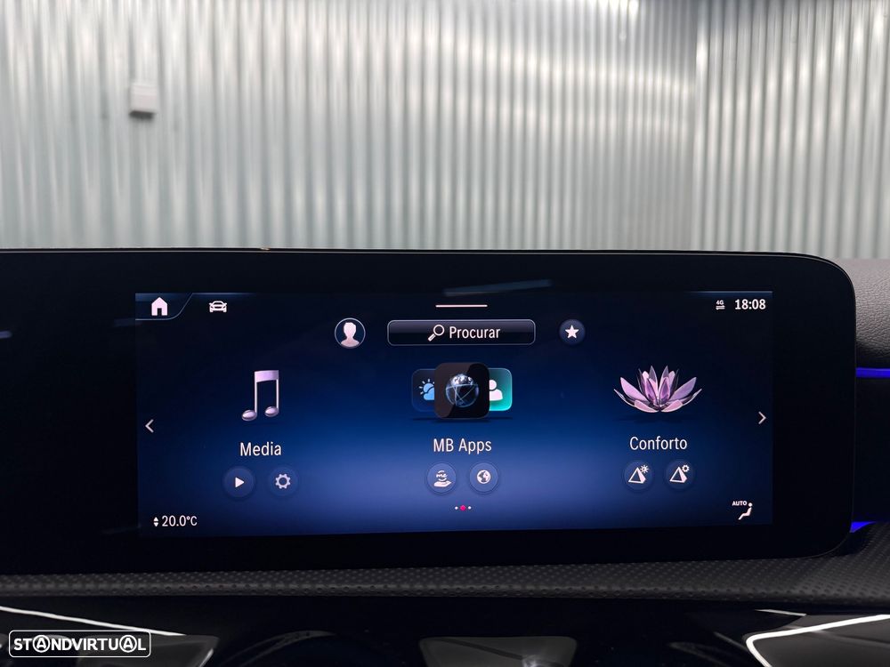 Mercedes-Benz A 250 Limousine e 8G-DCT AMG Line - 21