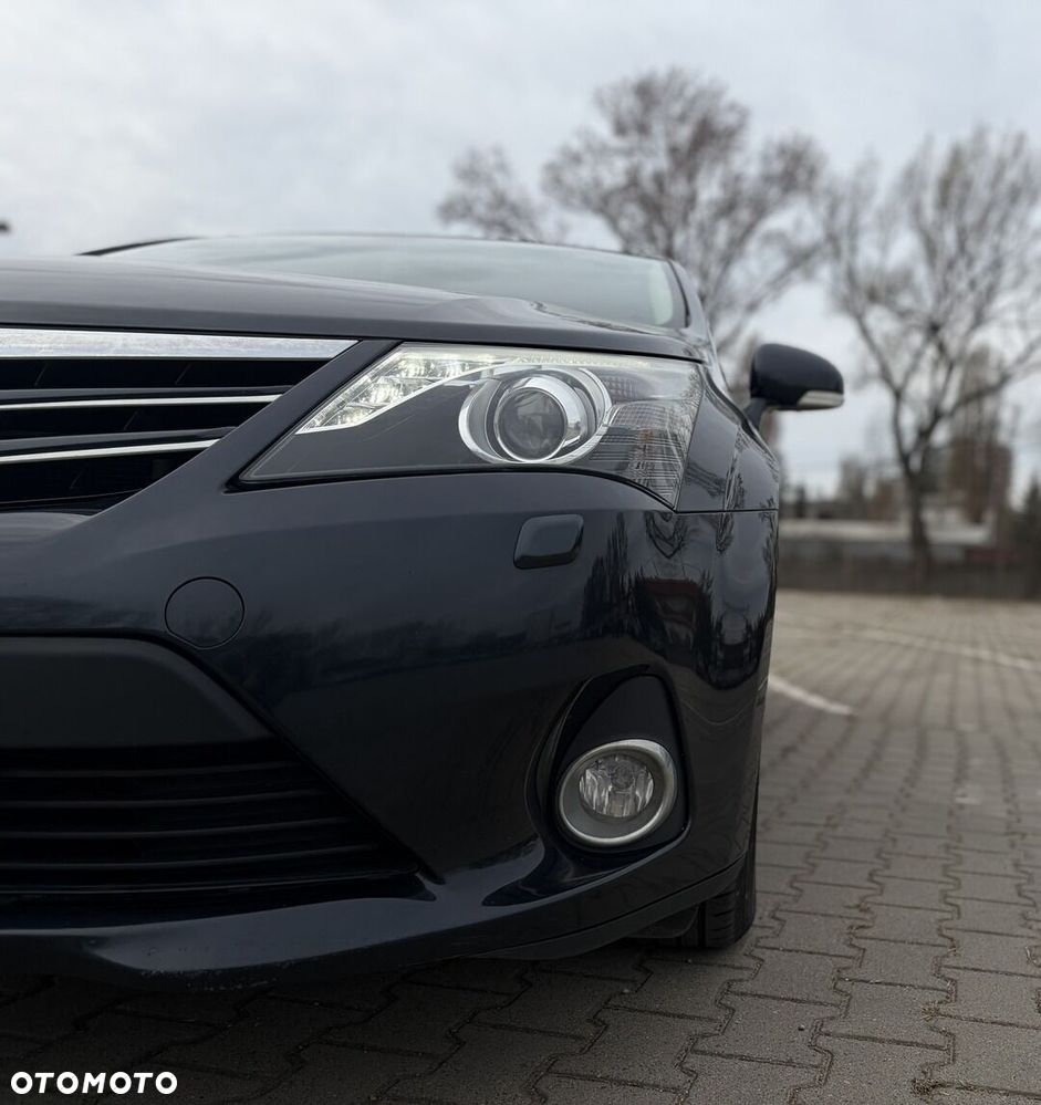 Toyota Avensis 2.0 D-4D Premium - 7