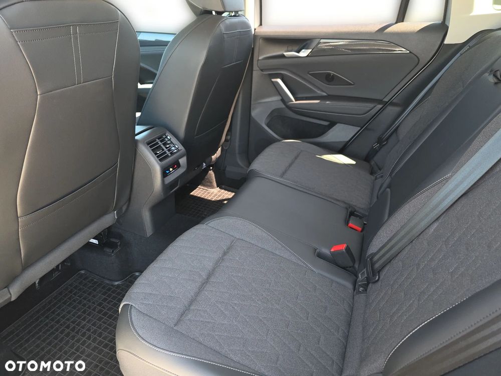 Volkswagen Tiguan 1.5 eTSI Life DSG - 12
