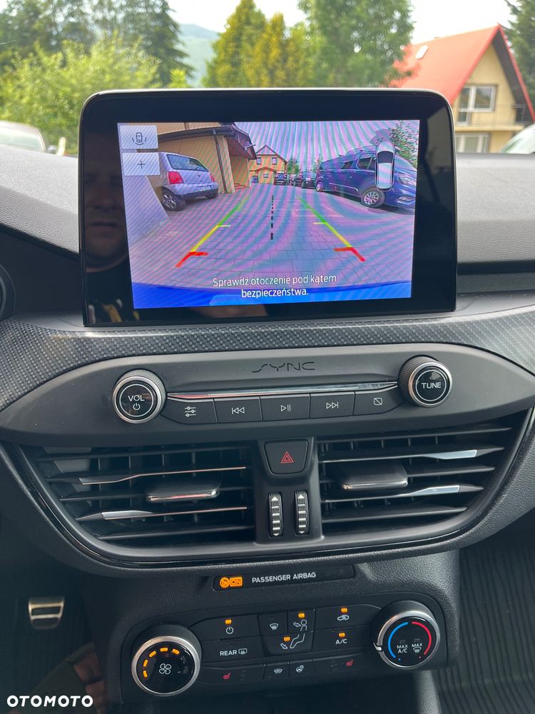 Ford Focus 1.5 EcoBoost ST-Line - 22
