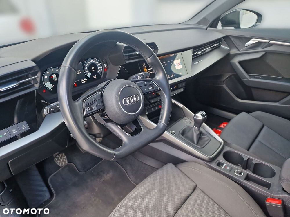 Audi A3 Limousine 35 TFSI Advanced - 10