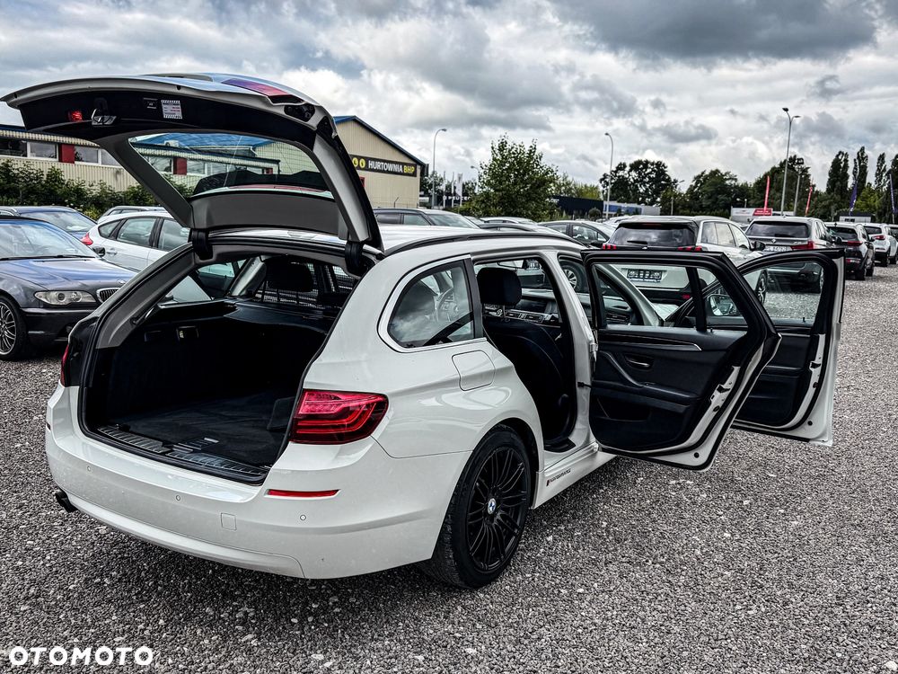 BMW Seria 5 518d Luxury Line - 18