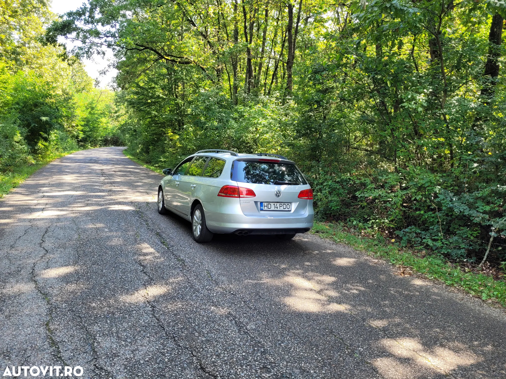 Volkswagen Passat - 8