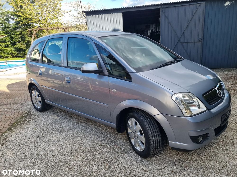 Opel Meriva 1.6 16V Easytronic Cosmo - 19