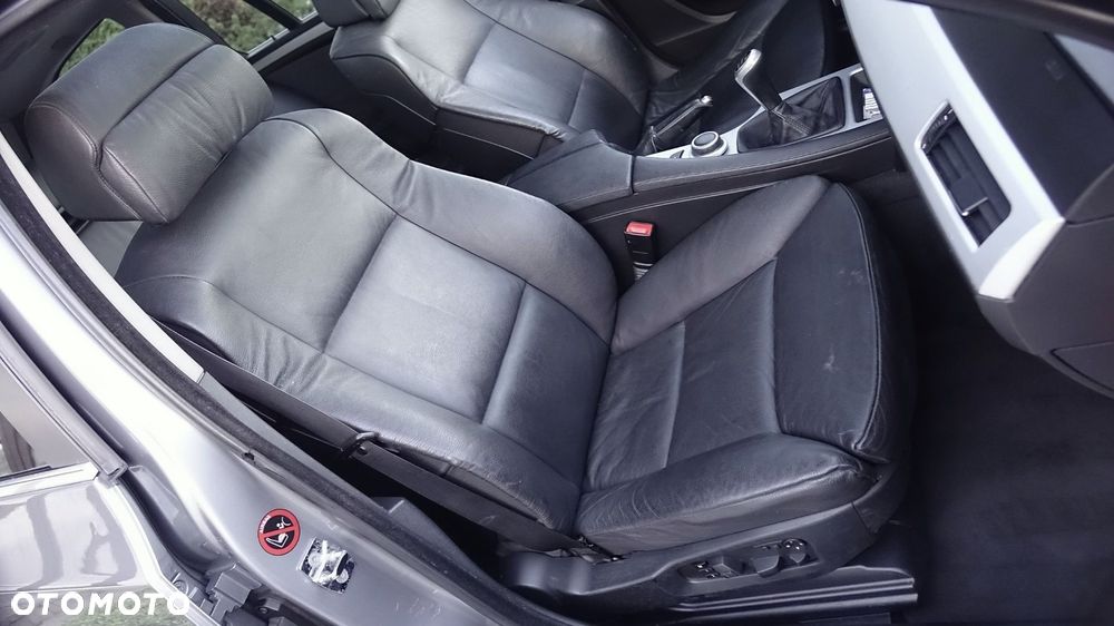 BMW Seria 5 - 28