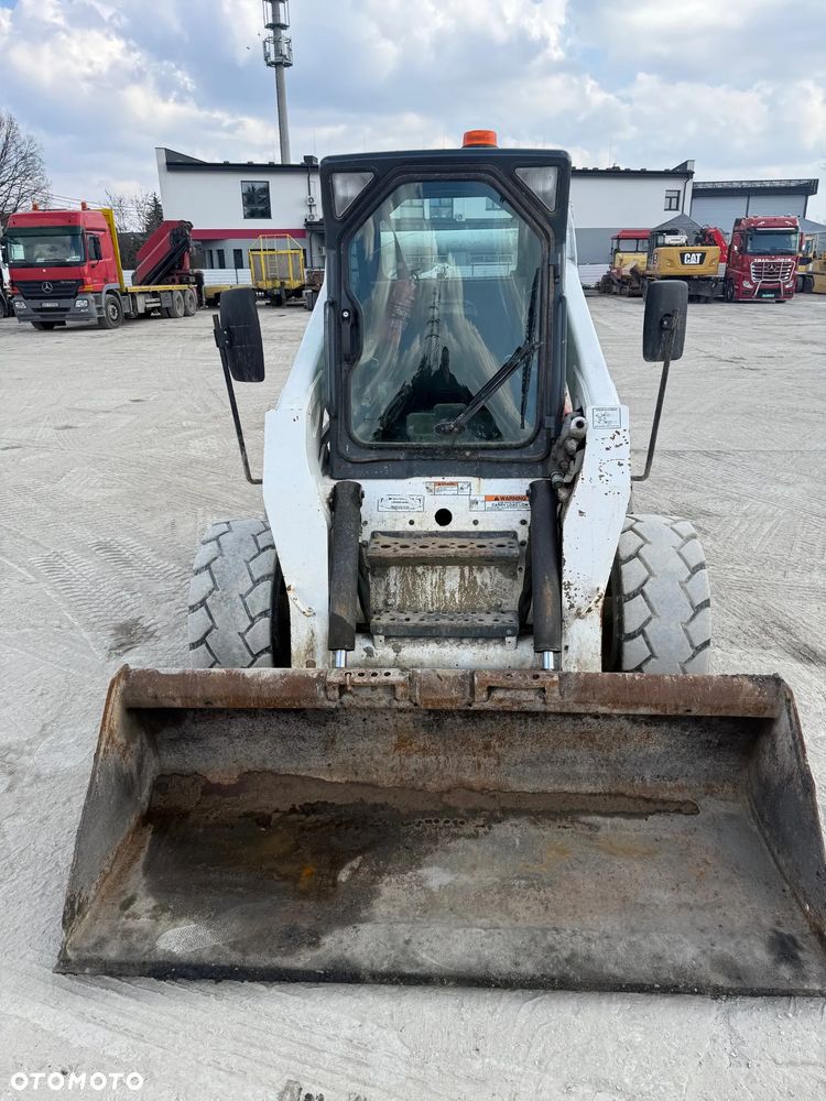 Bobcat S300 / 3801 kg / 2008r / - 10
