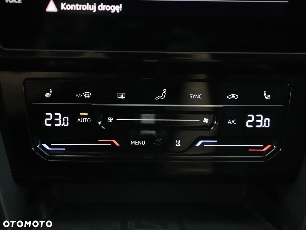 Volkswagen Passat Alltrack - 15