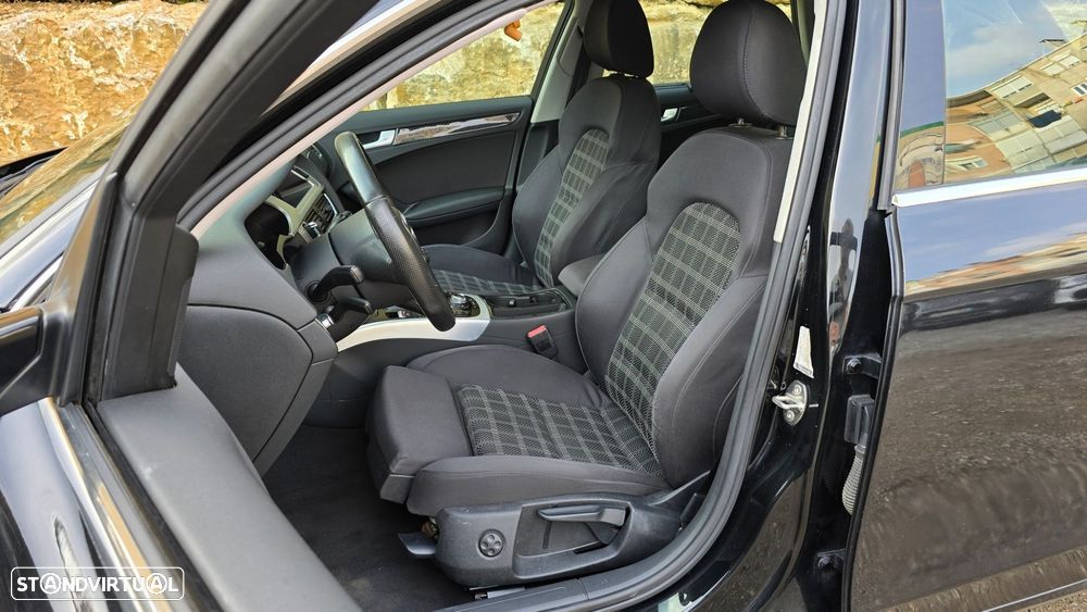 Audi A4 Avant 2.0 TDI exclusive - 33