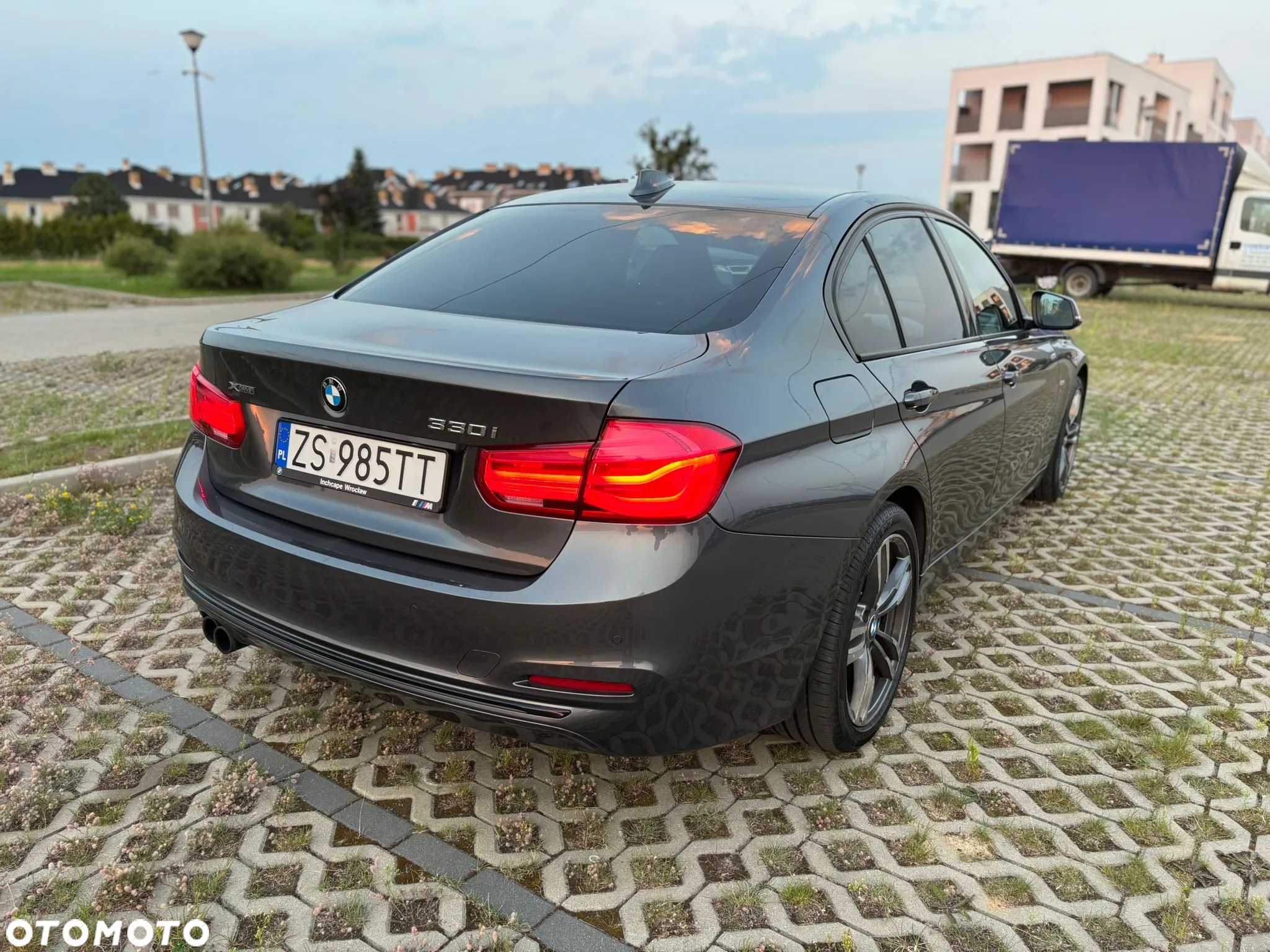 BMW Seria 3 330i xDrive Sport Line - 3