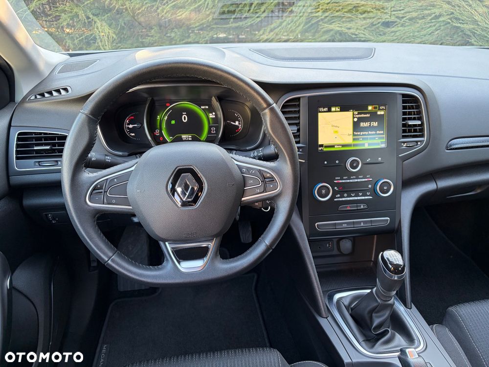 Renault Megane ENERGY TCe 130 EXPERIENCE - 19