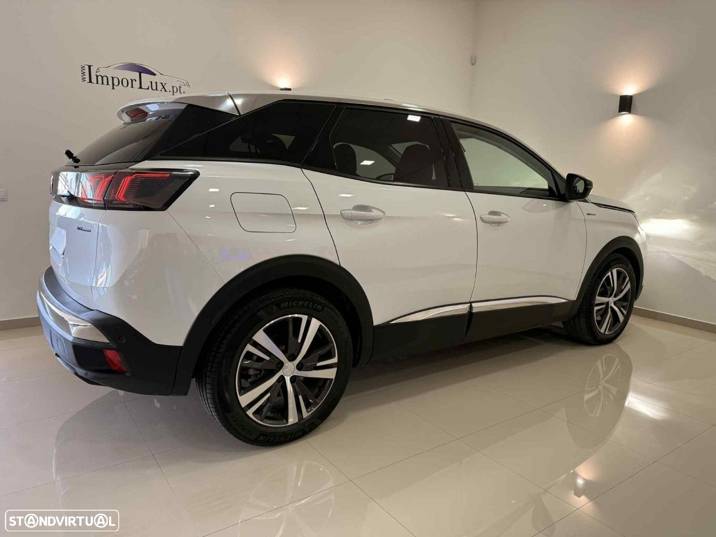 Peugeot 3008 1.6 Hybrid Allure e-EAT8 - 2