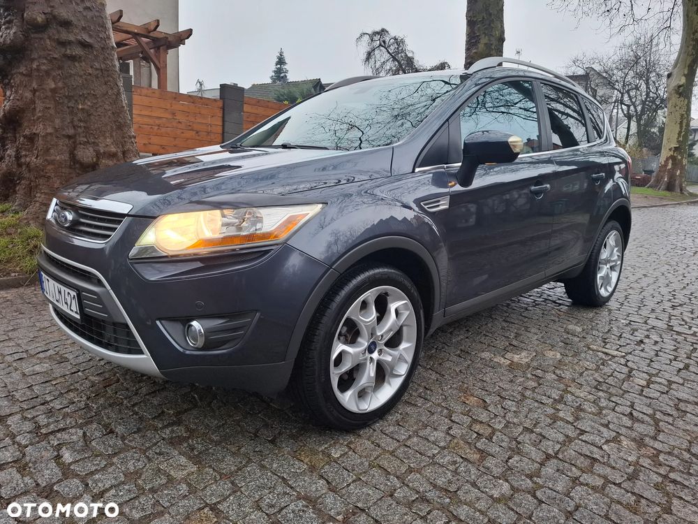 Ford Kuga 2.5 4x4 Titanium - 22