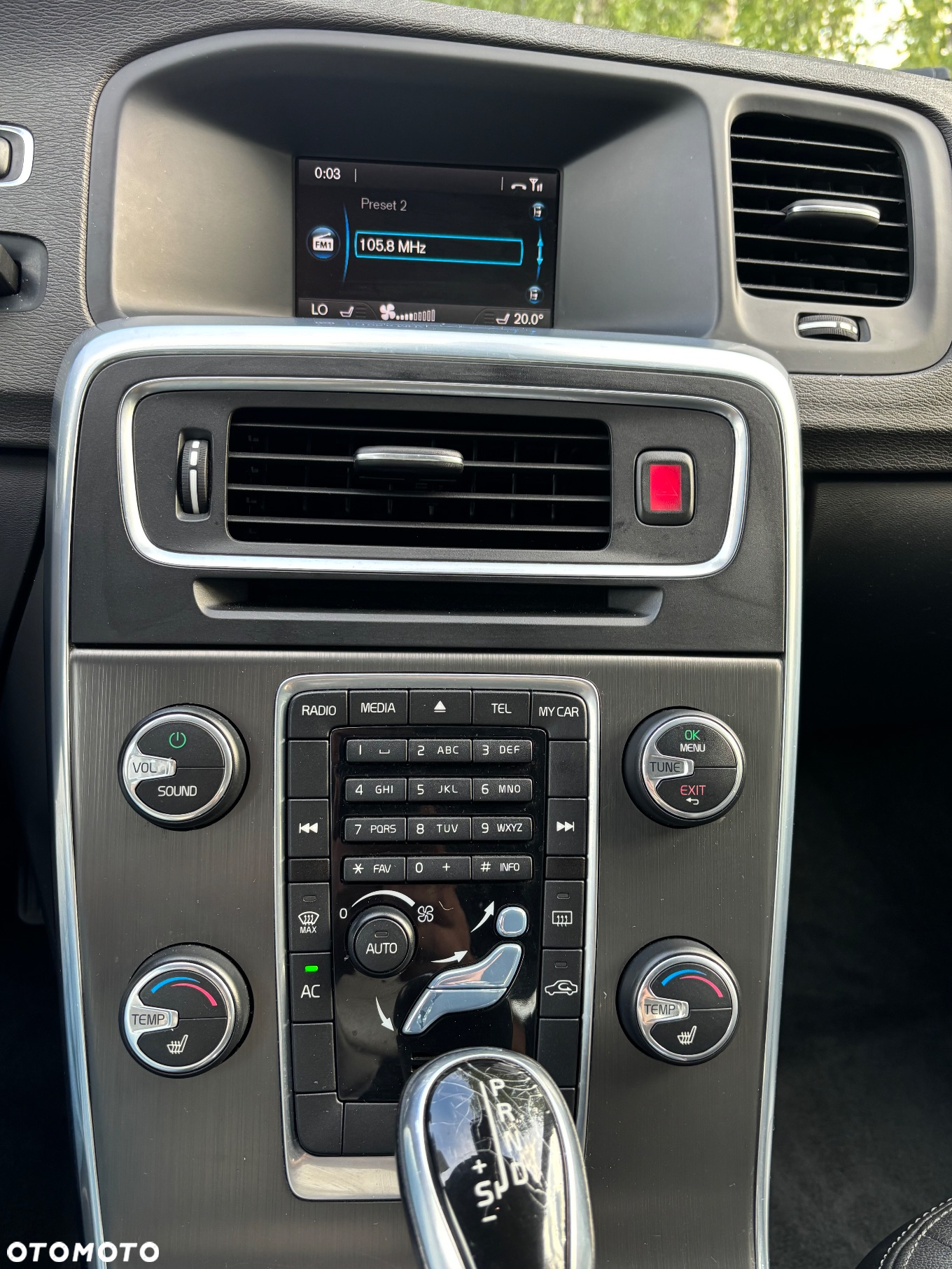 Volvo V60 D2 Summum - 10