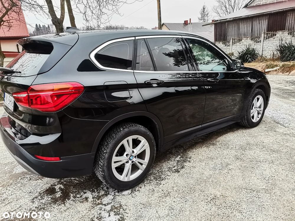 BMW X1 sDrive18d - 5