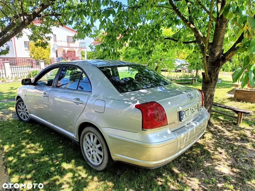Toyota Avensis 2.0 D-4D Sol - 13