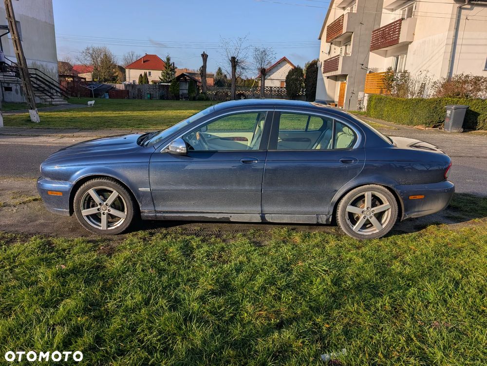 Jaguar X-Type - 5