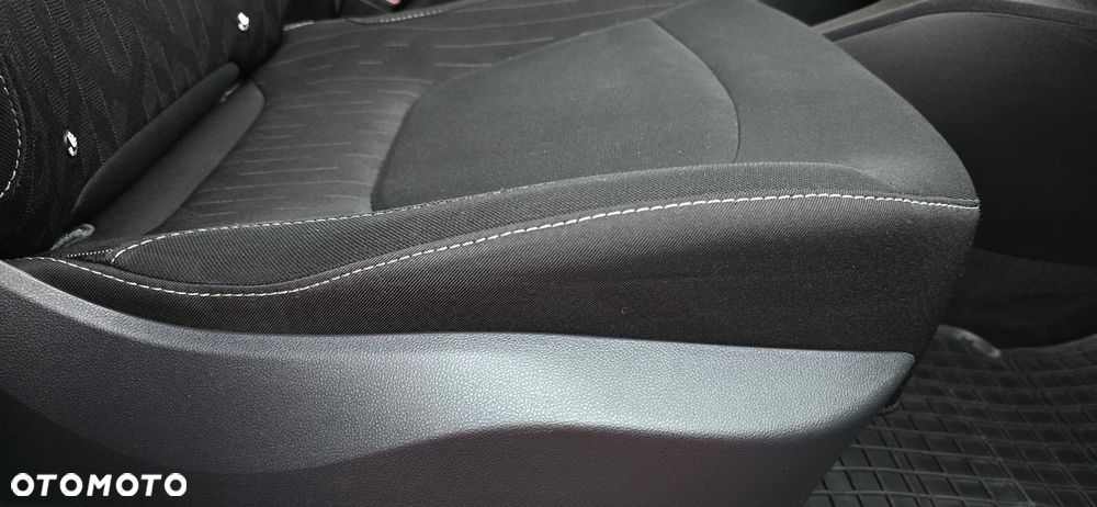 Renault Captur ver-1-6-gdi-comfort-2wd - 7