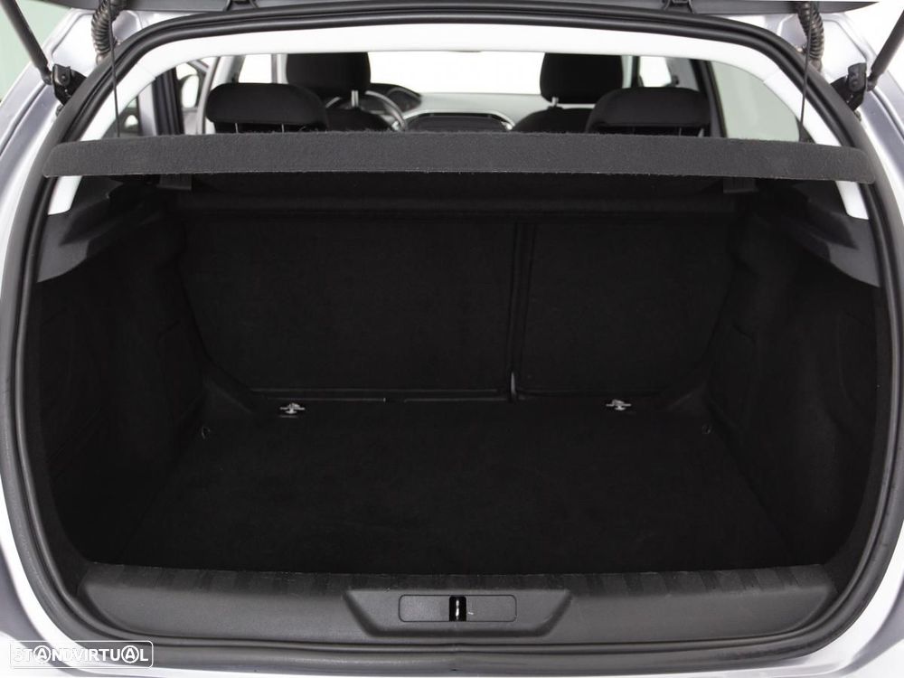 Peugeot 308 1.2 PureTech Style - 12