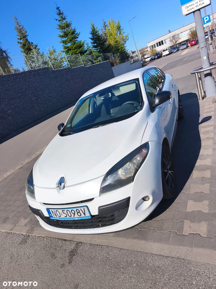 Renault Megane 2011 photo 3