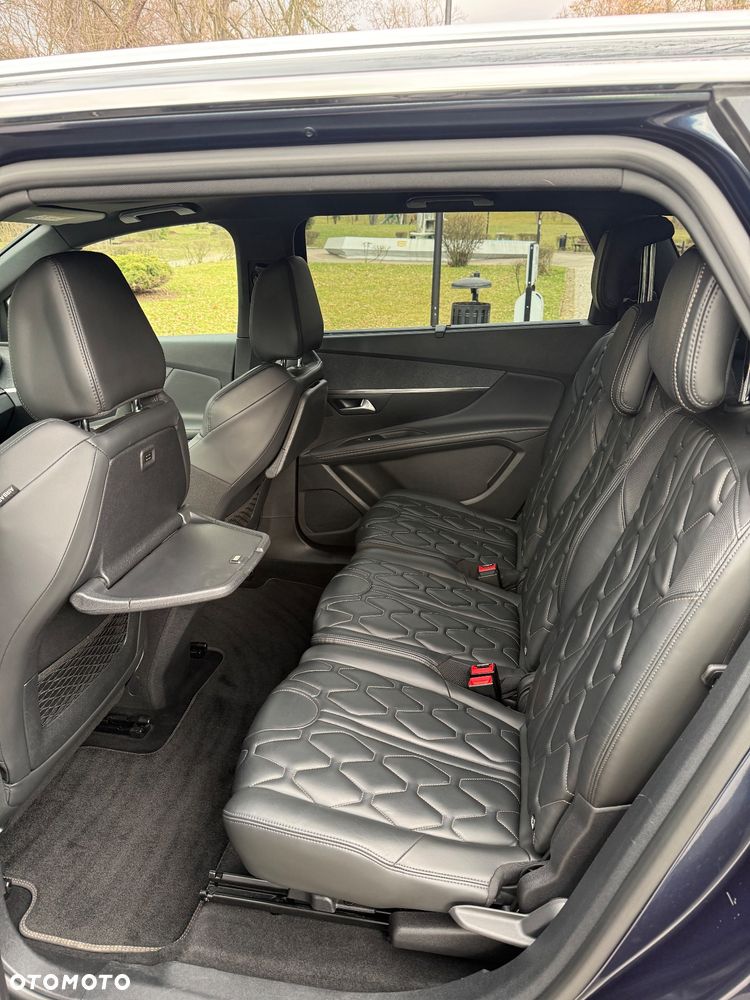 Peugeot 5008 THP 165 EAT6 Allure - 13