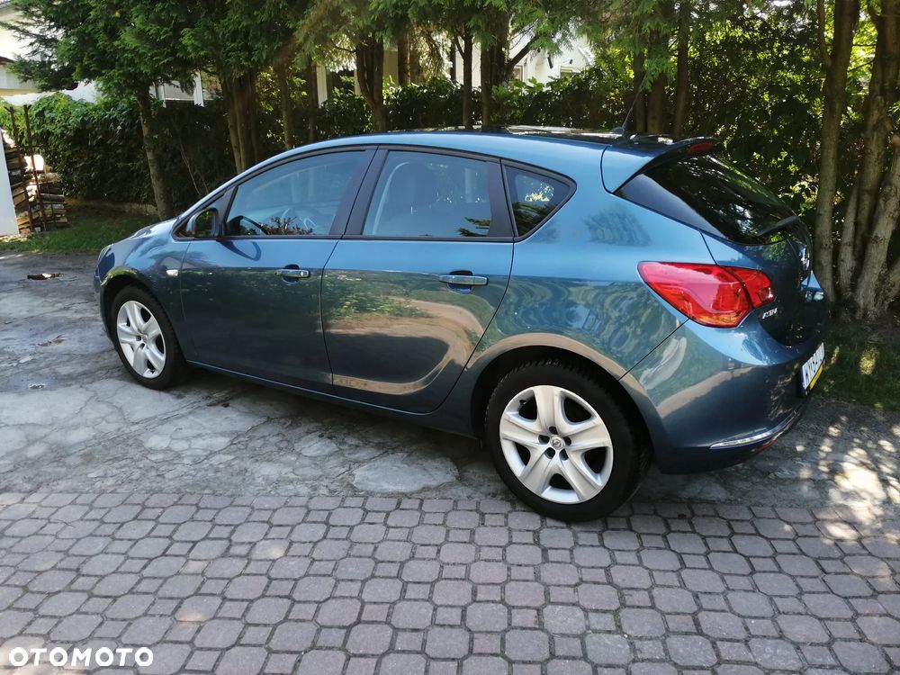 Opel Astra 1.4 Turbo - 6