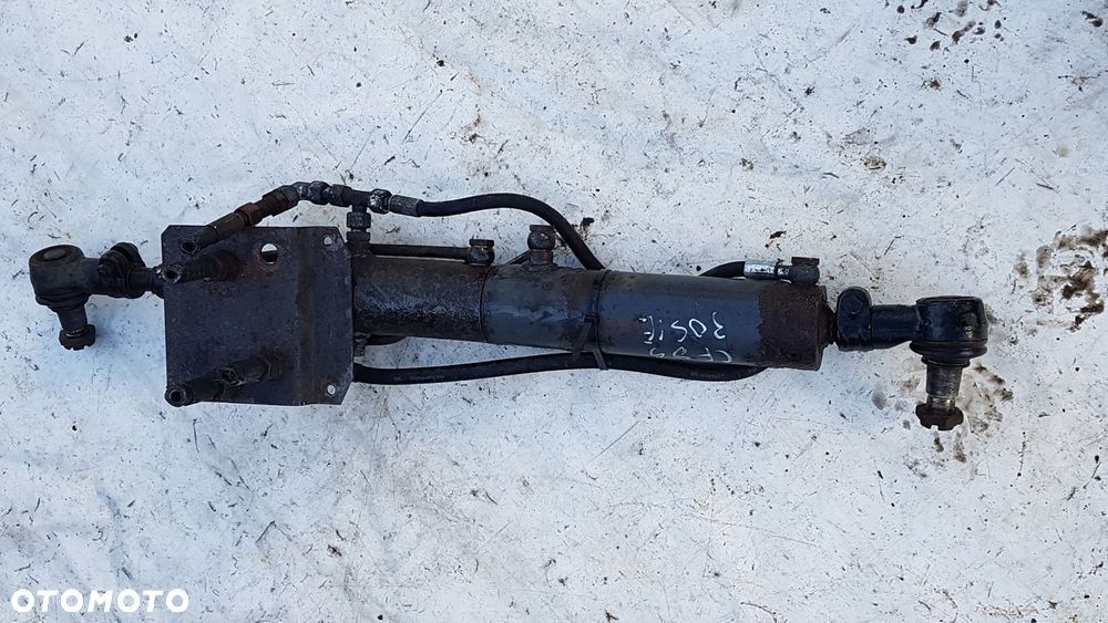 SIŁOWNIK OSI SKRĘTNEJ SKRĘTU DAF XF 105 , 85 CF 6X2 BDF - 1