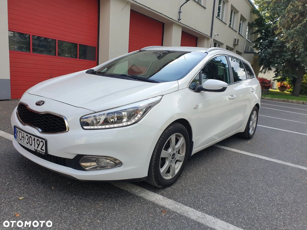 Kia Ceed 1.6 GDI Platinum Edition - 12
