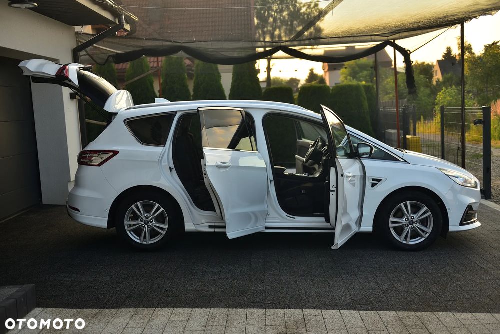 Ford S-Max 2.0 EcoBlue Titanium - 2