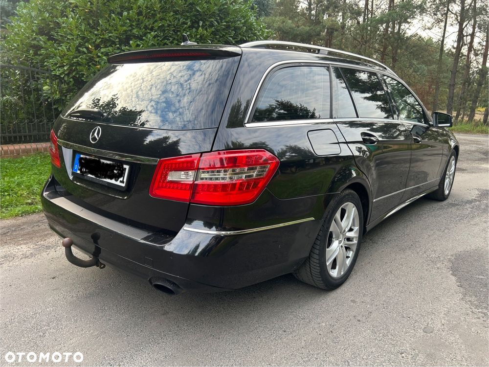 Mercedes-Benz Klasa E 350 CDI 4-Matic BlueEff - 4