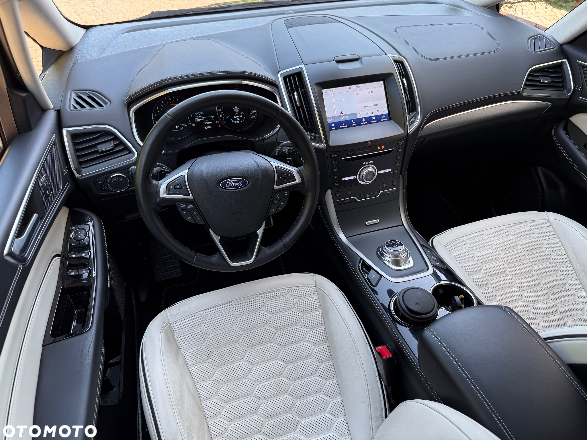 Ford S-Max 2.0 EcoBlue VIGNALE - 18
