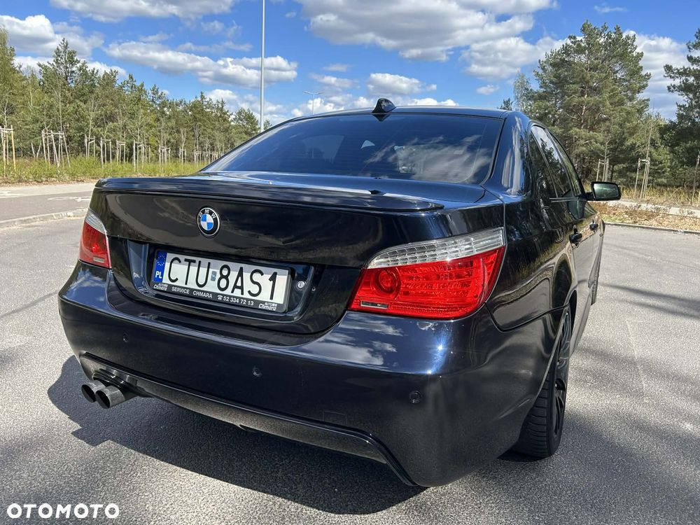 BMW Seria 5 525d - 8