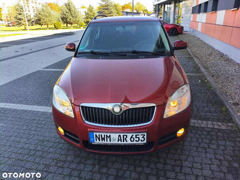 Skoda Fabia 2008 photo 5