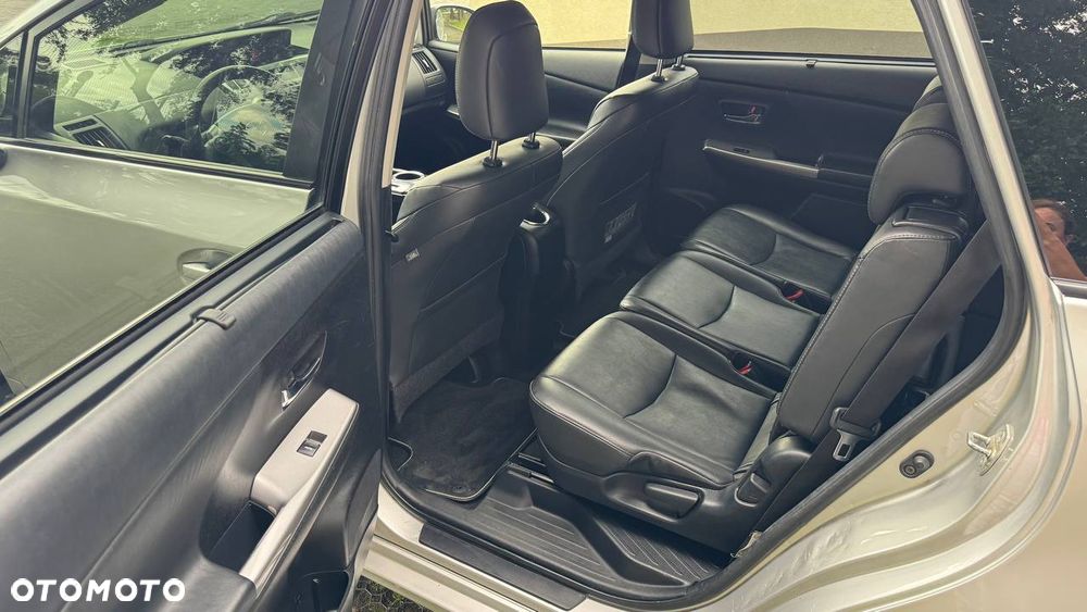 Toyota Prius+ Hybrid 135 Executive - 8