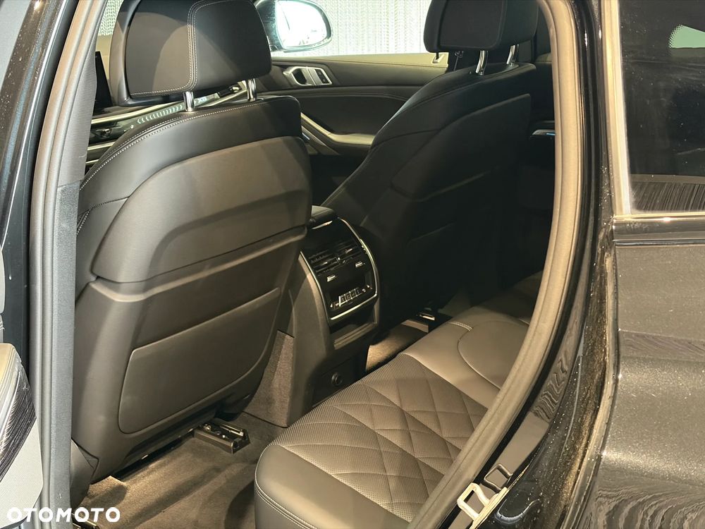 BMW X6 xDrive30d mHEV sport - 24