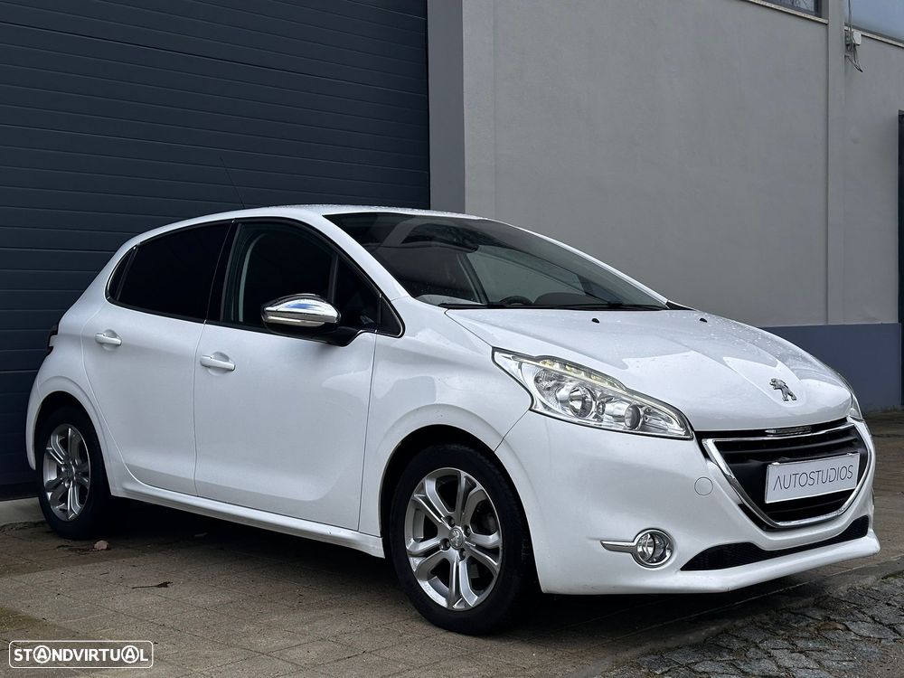 Peugeot 208 PureTech 82 Active - 8